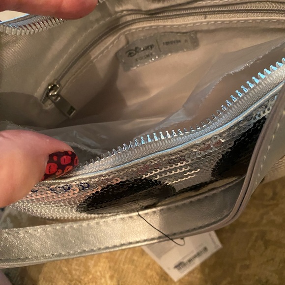 Forever 21 x Disney Mickey Mouse silver sequins hand bag NWT - Picture 5 of 11